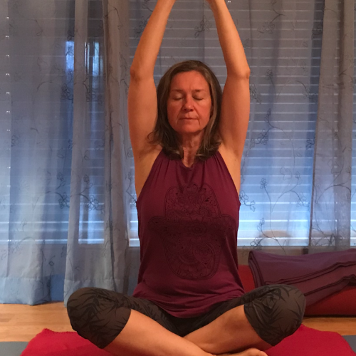 Amy yoga 1